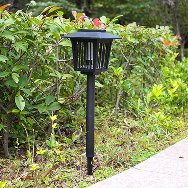 House Shaped Backyard LED Mosquito Light Plastic Modern Solar Lawn Lighting in Black