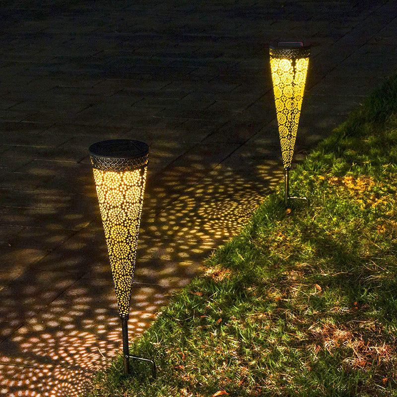 Tapered Garden LED Landscape Light Metal Artistic Solar Ground Light for Pathway, Gold