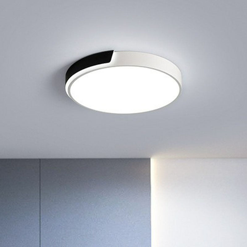 Geometric Living Room Flush Light Metal Artistic LED Flush Ceiling Light Fixture in Black and White