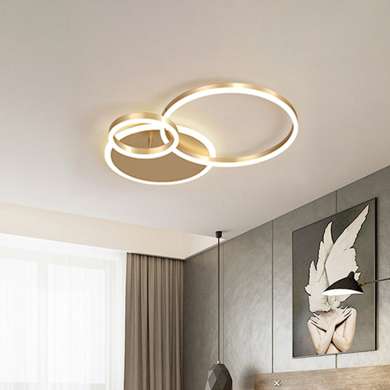 2 Tiers Ring Flush Mount Ceiling Fixture Simple Metal 2/3/5 Lights Gold Bedroom Ceiling Mount Light in Warm/White