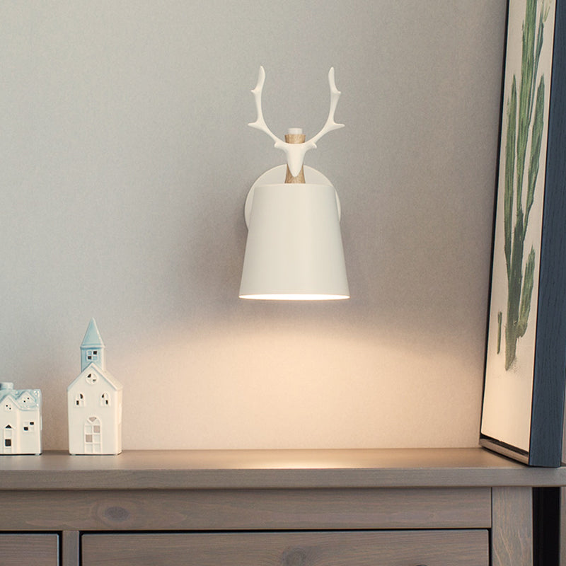 Rotatable Contemporary Antlers Wall Sconce Metal 1 Light White Wall Lamp for Hallway