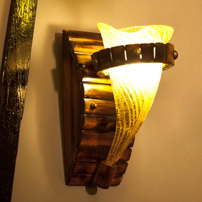 One Bulb Wall Light with Flower Shade Yellow Textured Glass Rustic Indoor Sconce Lighting Fixture in Bronze