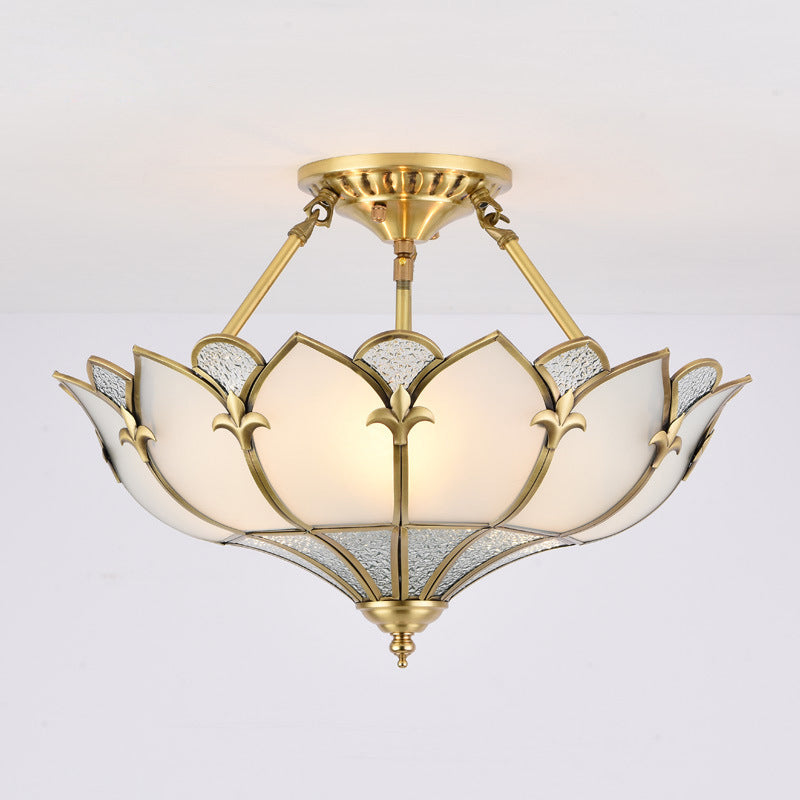 Lumière en forme de fleur en or Simplicité Salle à manger en verre ondulé Semi Flush Flush Mount Chandelier