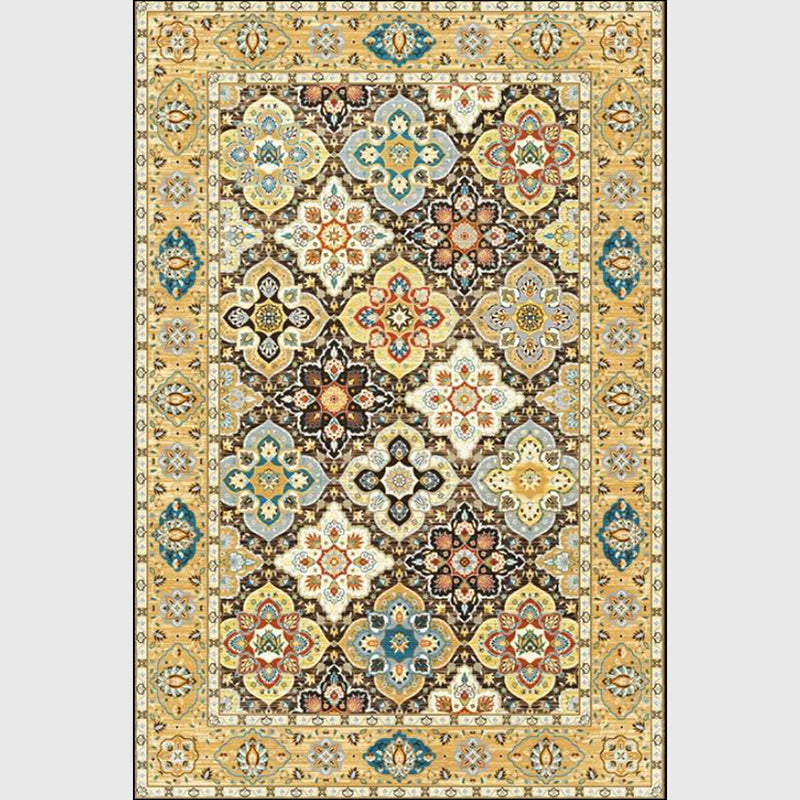 Persian Quatrefoil Patterned Rug Gold Polypropylene Area Carpet Machine Washable Stain Resistant Anti-Slip Backing Rug for Living Room
