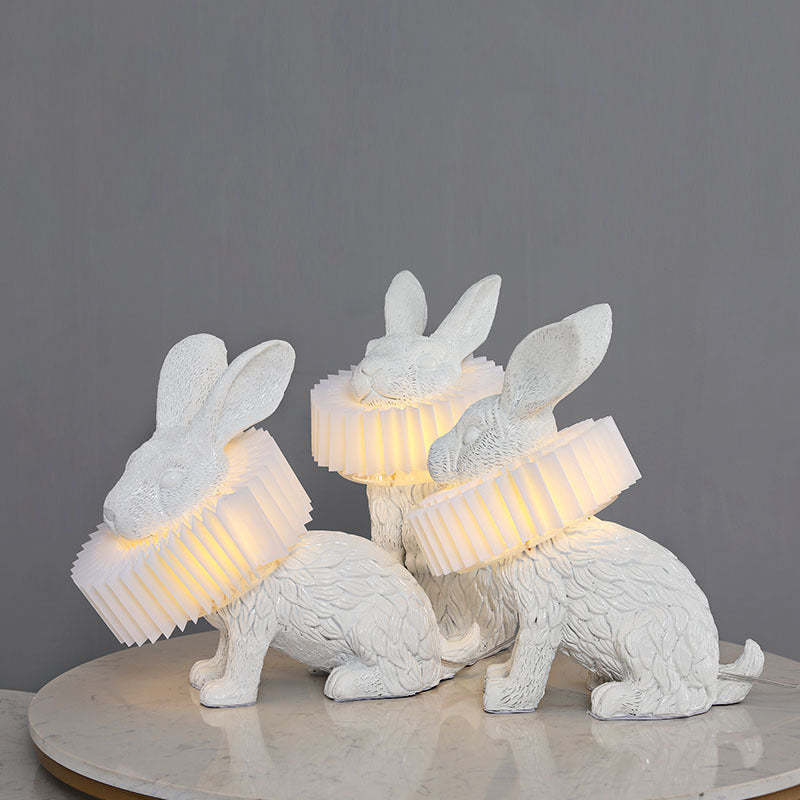 Lampada da comodino a forma di coniglio in resina a LED moderna a LED LED Accensione in bianco