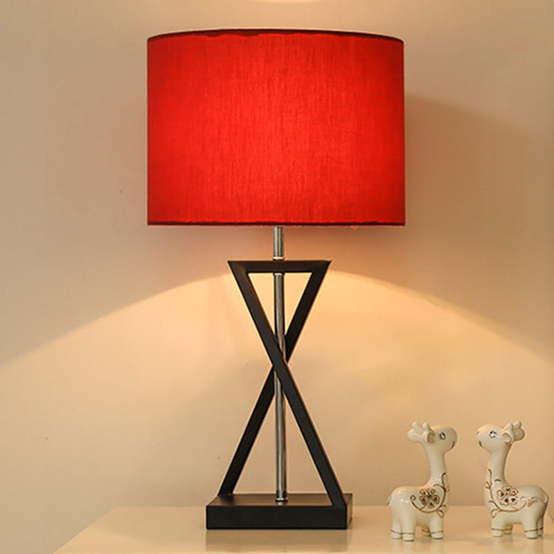 Drum Nightstand Lamp Simplicity Fabric Single Bedside Table Light with Hourglass Shaped Base