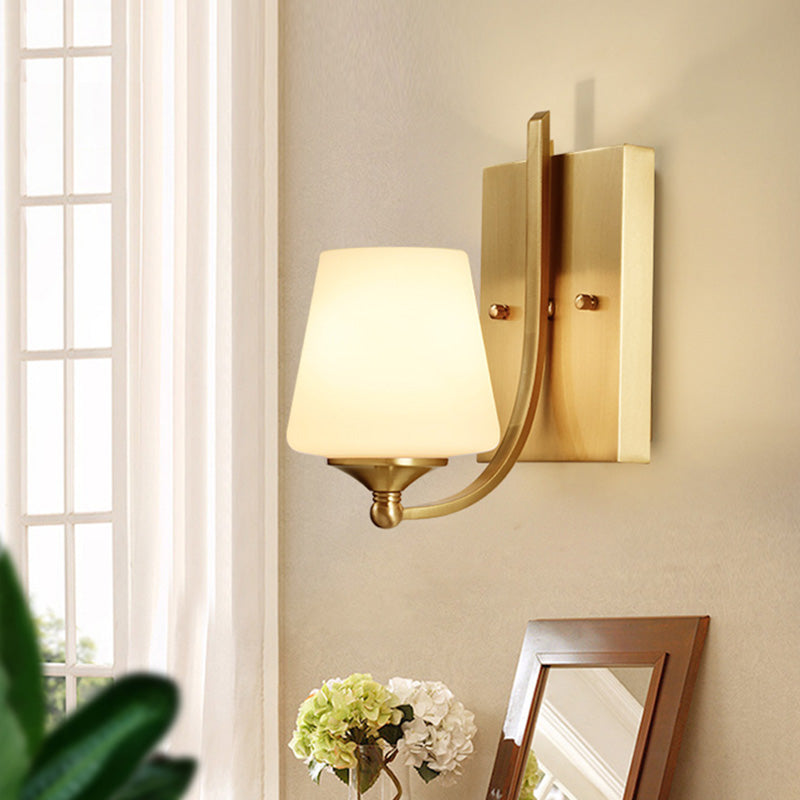 Metallic Candlestick Wall Sconce Minimalist 1 Head Wall Mounted Light in Gold for Entryway