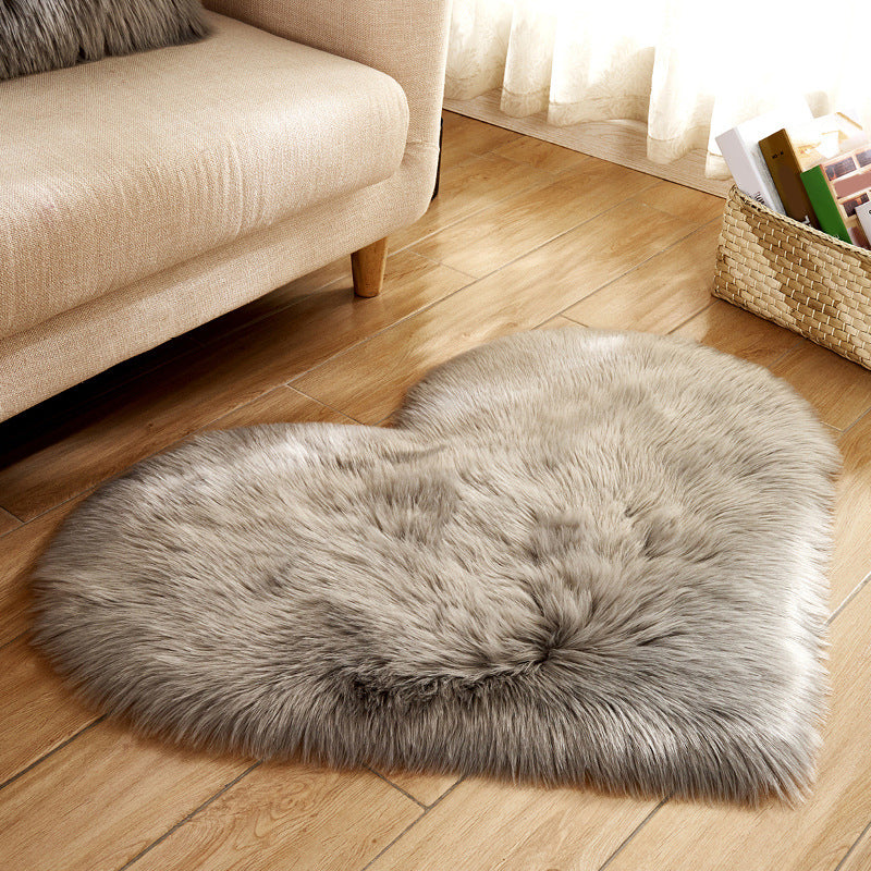 Multicolor Modernist Rug Faux Fleece Plain Love-Shaped Rug Washable Stain Resistant Pet-Friendly Carpet for Living Room