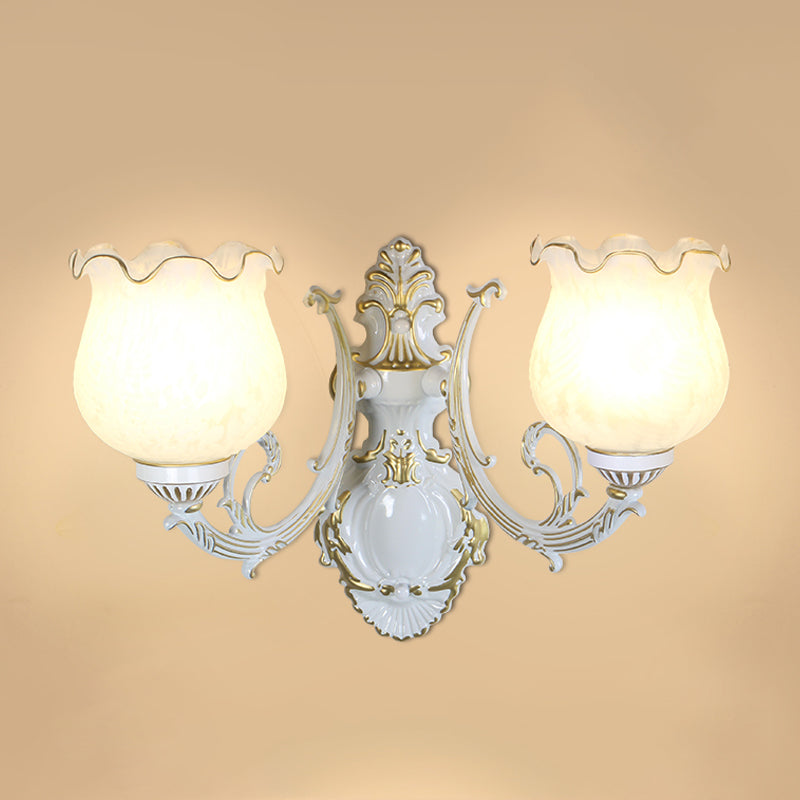Luz de pared de montaje de pared de flores tradicional lámpara de pared de vidrio de vidrio con molduras de volante para corredor