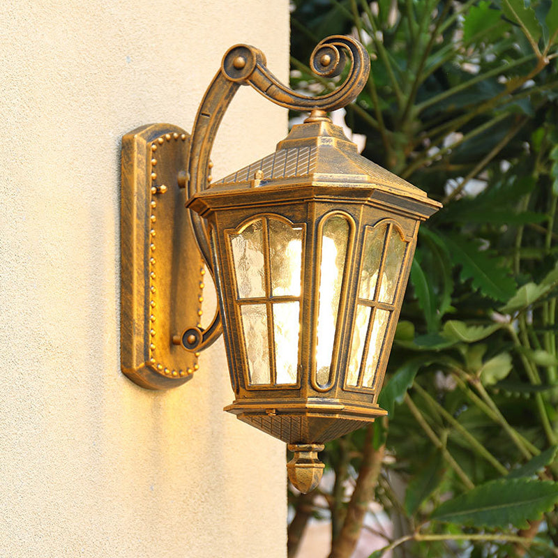 Vintage Lantern Shaped Wall Light Fixture Single-Bulb Ripple Glass Wall Mounted Lamp for Yard