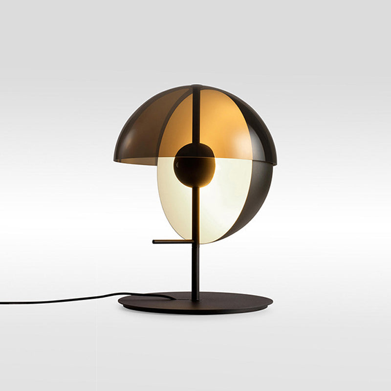 Lampada da comodino a forma di quartierta Simplicity lampada da letto metallizzato da camera da letto