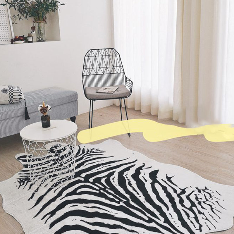 Ganzes Kunsttierhaut Teppich Multi-Farbe Nordic Rug Synthetic