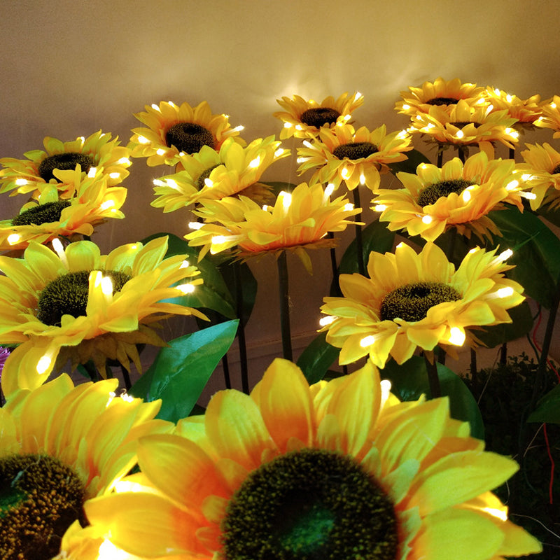 10 Pcs Sunflower Shaped Garden LED Stake Light Plastic Modern Lawn Lighting in Yellow