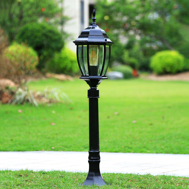 Bell Shaped Clear Glass Landscape Light Vintage Single-Bulb Outdoor Path Lighting