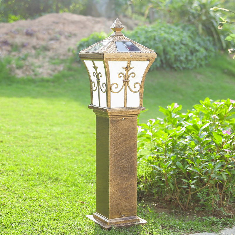 Traditional Flared Shade Solar Ground Light Metallic LED Path Lighting for Courtyard