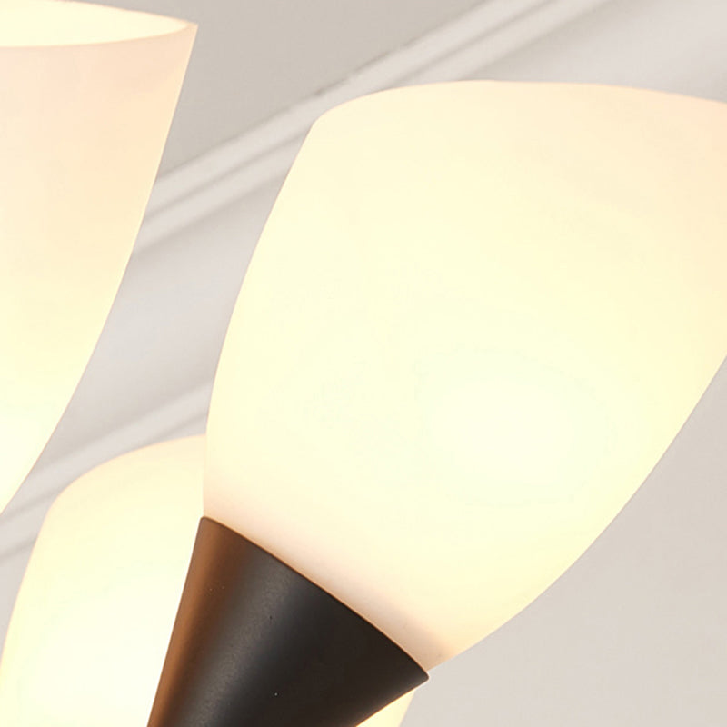 Gold 12 lumières lustre luminaire luminaire traditionnel en verre blanc ovale lampe à lampe à teinte avec conception de Spoutnik