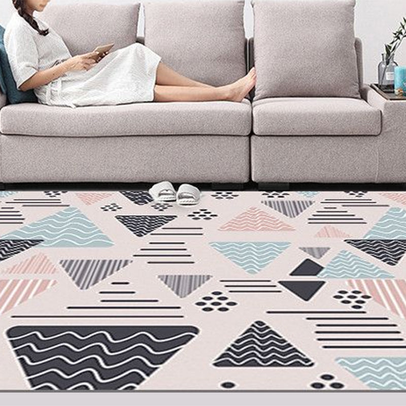 Bohemian Style Geometric Patterned Rug Multi-Colored Polypropylene Rug Anti-Slip Backing Pet Friendly Washable Rug for Home