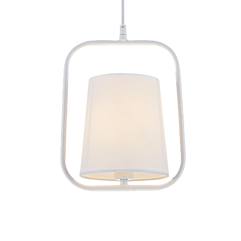 Black / White 1 Light Pendant Lighting Classic Fabric Sky Lantern Lantern suspendu pour chambre à coucher