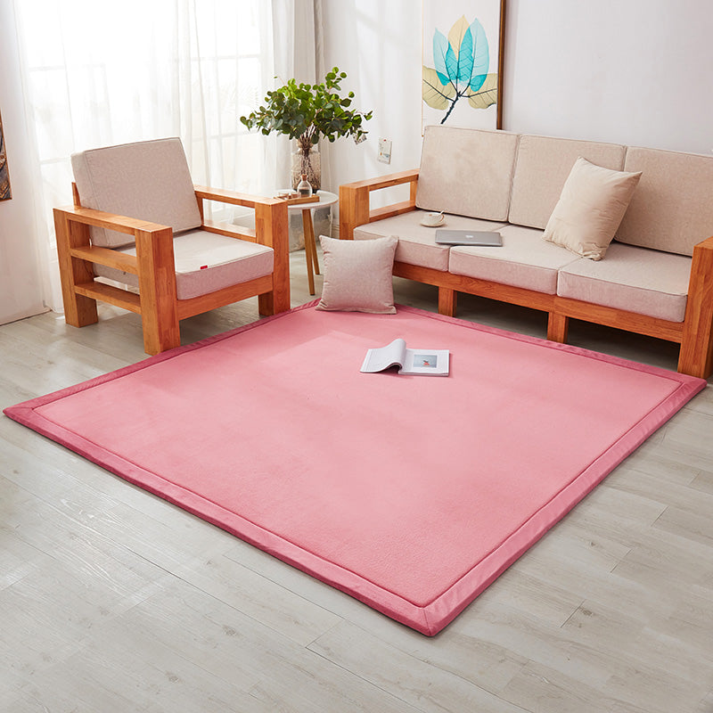 Mehrfachfarbener Wohnzimmer Teppich minimalistischer Ebenen-Teppich Polypropylen nicht rutscher Haustier-freundlicher Teppich mit Rand