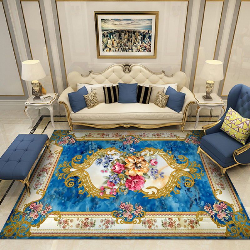 Elegant meerkleurig bloementapijt Traditioneel polyester tapijt Antislip achterkant Diervriendelijk wasbaar tapijt voor huisdecoratie