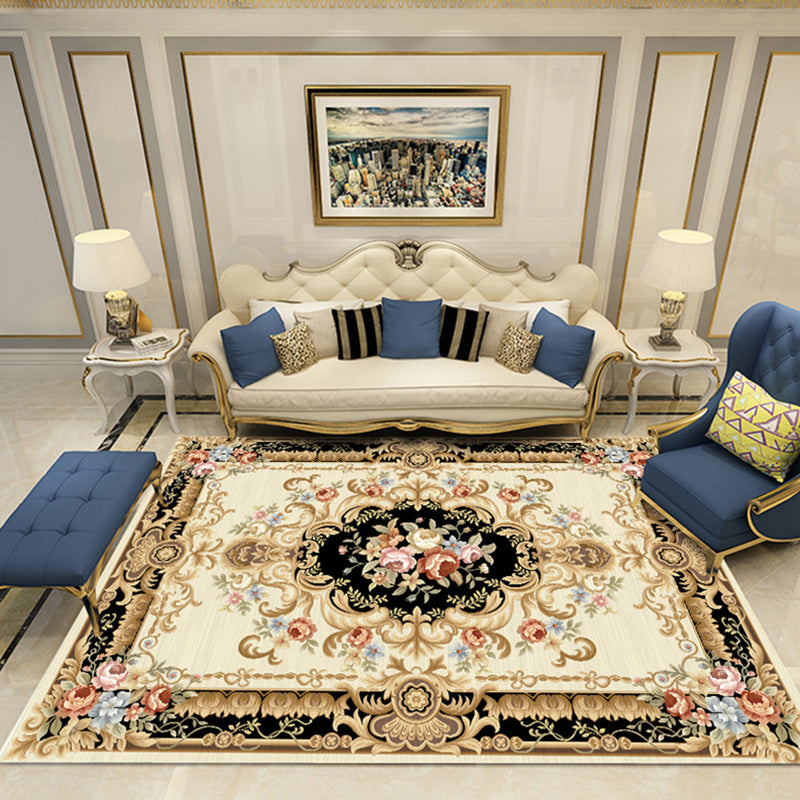 Elegant meerkleurig bloementapijt Traditioneel polyester tapijt Antislip achterkant Diervriendelijk wasbaar tapijt voor huisdecoratie
