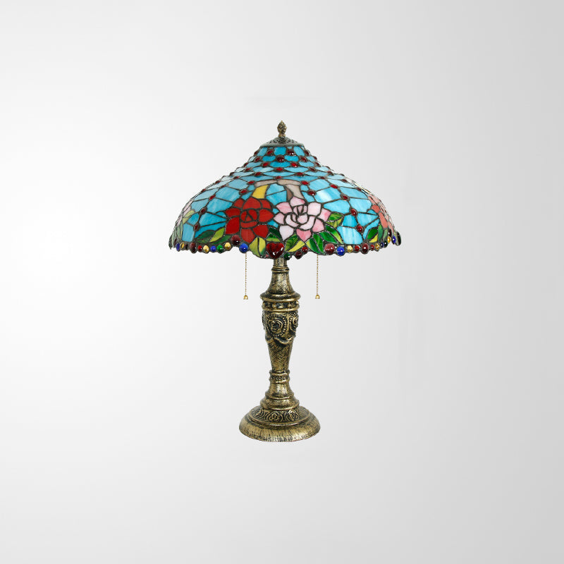 Luz de la mesa azul de vidrieras Patrón de rosa 3 cabezas Lámpara de mesita de noche Tiffany con cadena de extracción