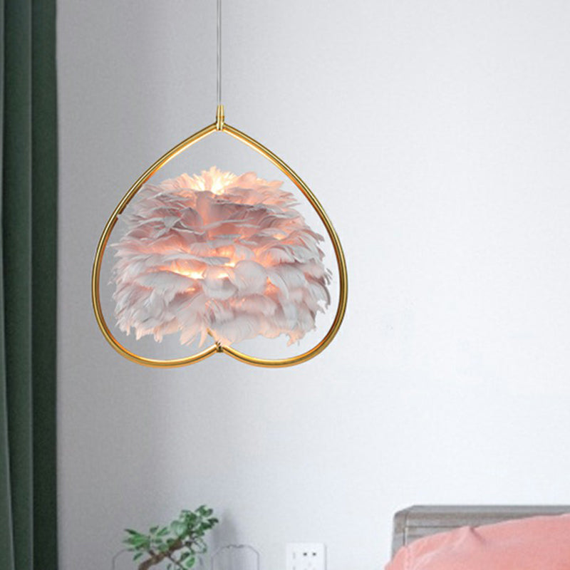 Metallic Heart Suspension Lighting Hedendaags single gouden hanger plafondlicht met decoratieve veer