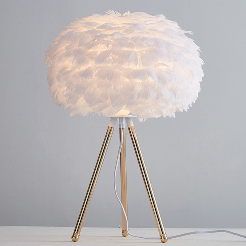 Feather Sphere Table Lighting Nordic 1��Head Nightstand Lamp with Metallic Tripod for Living Room