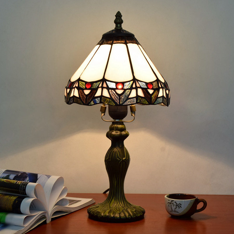 Lampada da tavolo bianca in vetro colorato tonalità conica 1 ombreggiatura antica comodino per camera da letto