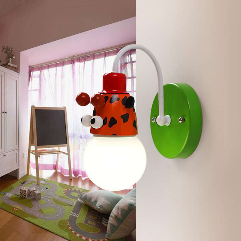 Lampada da parete della sfera di cartone animato Opal Glass Bulb Nursery Wall Monted Lamp con arredamento per animali
