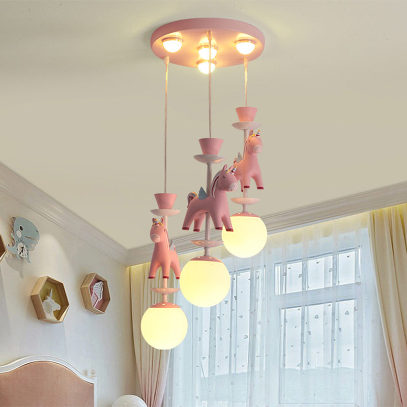 Merry-go-round multi plafondlamp kinderen metalen kwekerijophanging verlichtingsarmatuur met eenhoorndecoratie