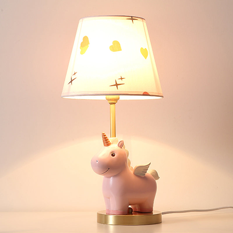 Eimer Tischbeleuchtung Kinder gemusterte Stoff 1-Licht-Kindergarten-Nachttisch-Lampe mit Harz Unicorn