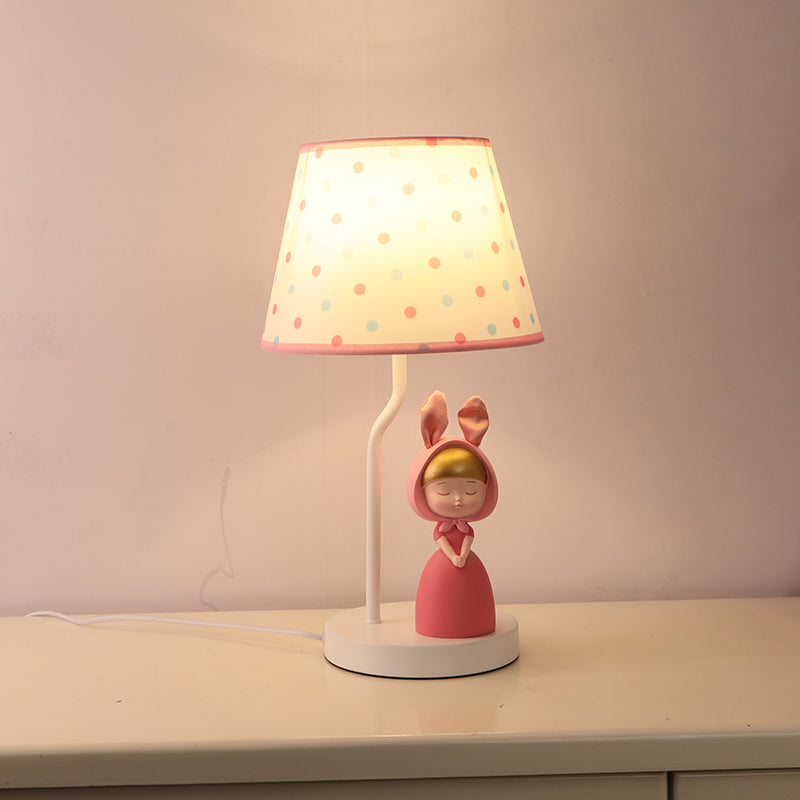 Taps toelopende trommel nachtkastje lamp kinderen stof met één bulb slaapkamer tafellicht met hars beeldje in roze