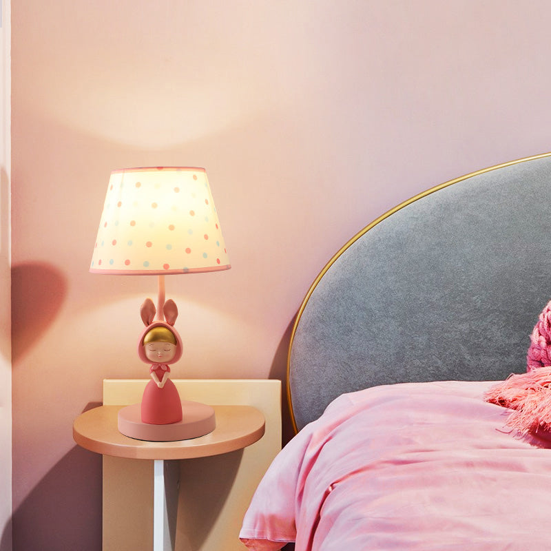 Taps toelopende trommel nachtkastje lamp kinderen stof met één bulb slaapkamer tafellicht met hars beeldje in roze