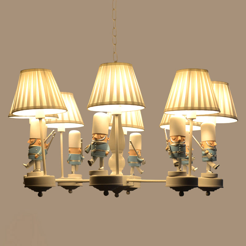 Soldier Pursery Chandelier Pendant Light Resin Resin Cartoon Hanging Light avec une teinte en tissu conique