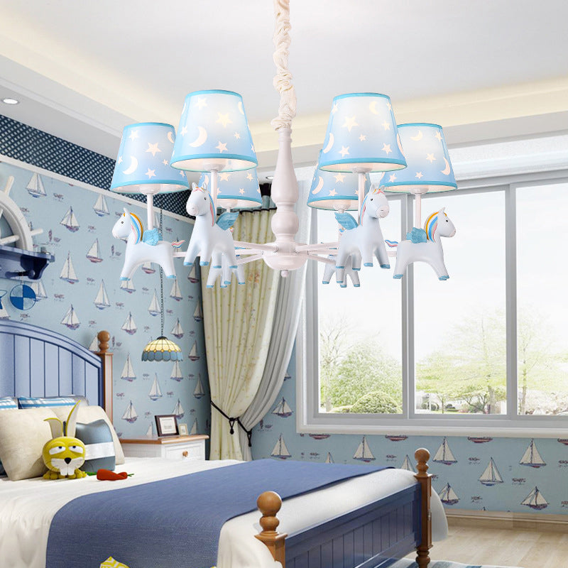 Éclairage de plafond de style arc-en-ciel, luminaire de lustre à chambre à coucher avec une teinte en tissu conique