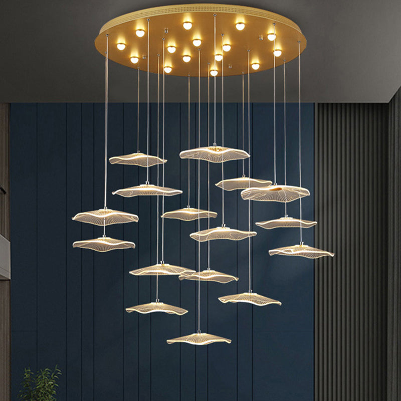 Lotus Leaf Staircase LED Suspension Light Acrylique Contemporain Multi Light Pendant en or