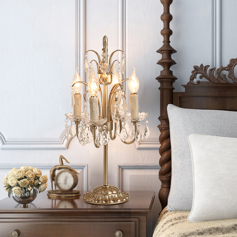 Lámpara de mesa de vela vintage de 4 bulbos con cristal colgante para sala de estar
