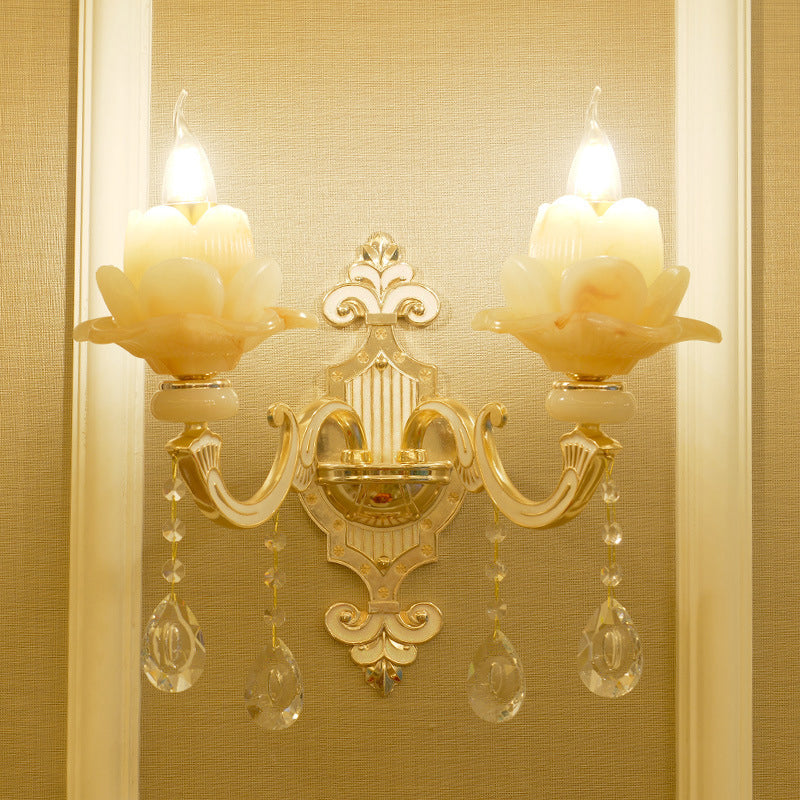 Lámpara de pared de jade jade lámpara de estar retro luz de pared de la sala de estar con acento de cristal en oro