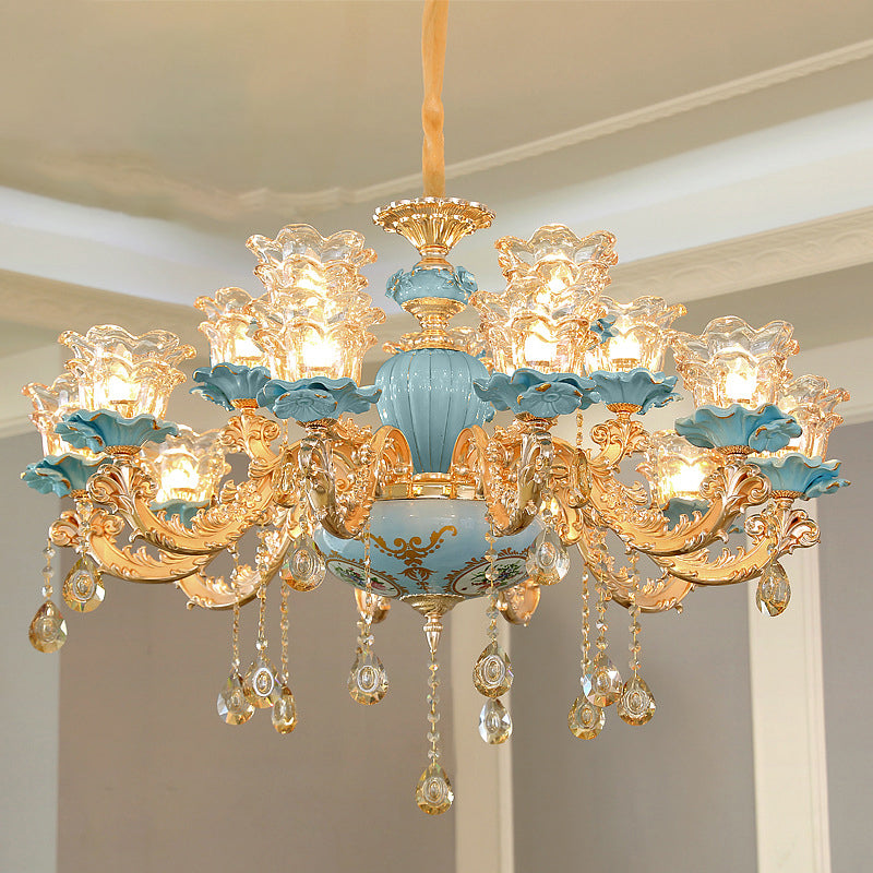 Iluminación de lámpara de araña azul clásica lámpara de colgante floral volante tirado a mano con acento de cristal