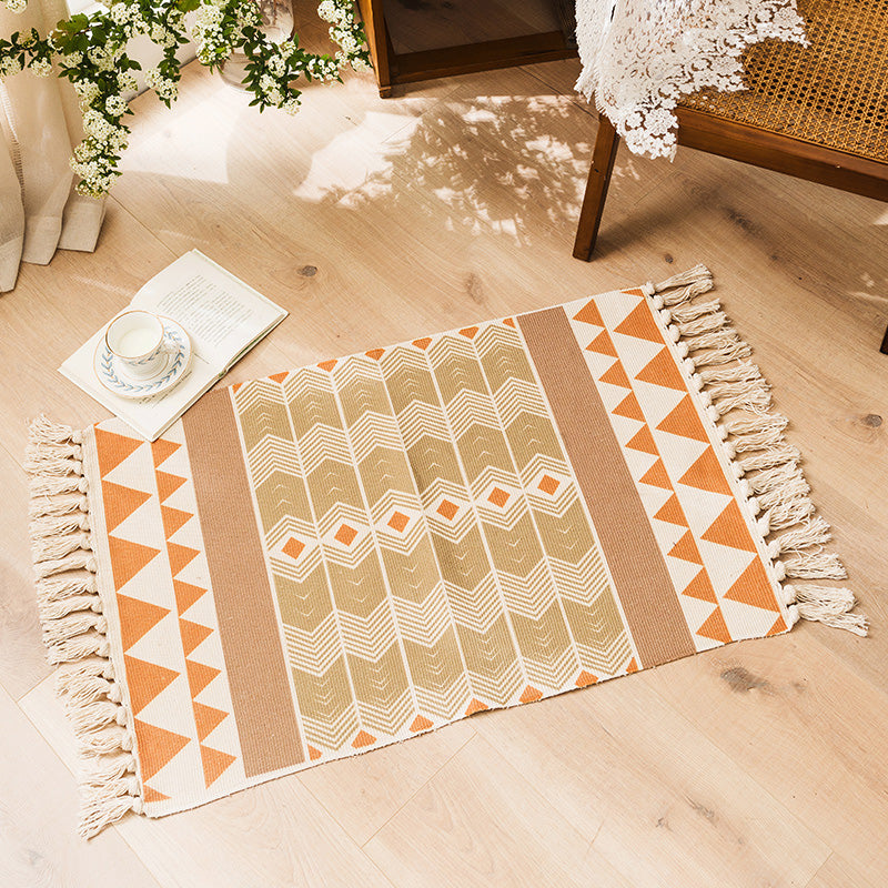 Multi Color Retro Rug Cotton Blend Tribal Totem Indoor Rug Handmade Pet Friendly Carpet with Fringe for Home Decor