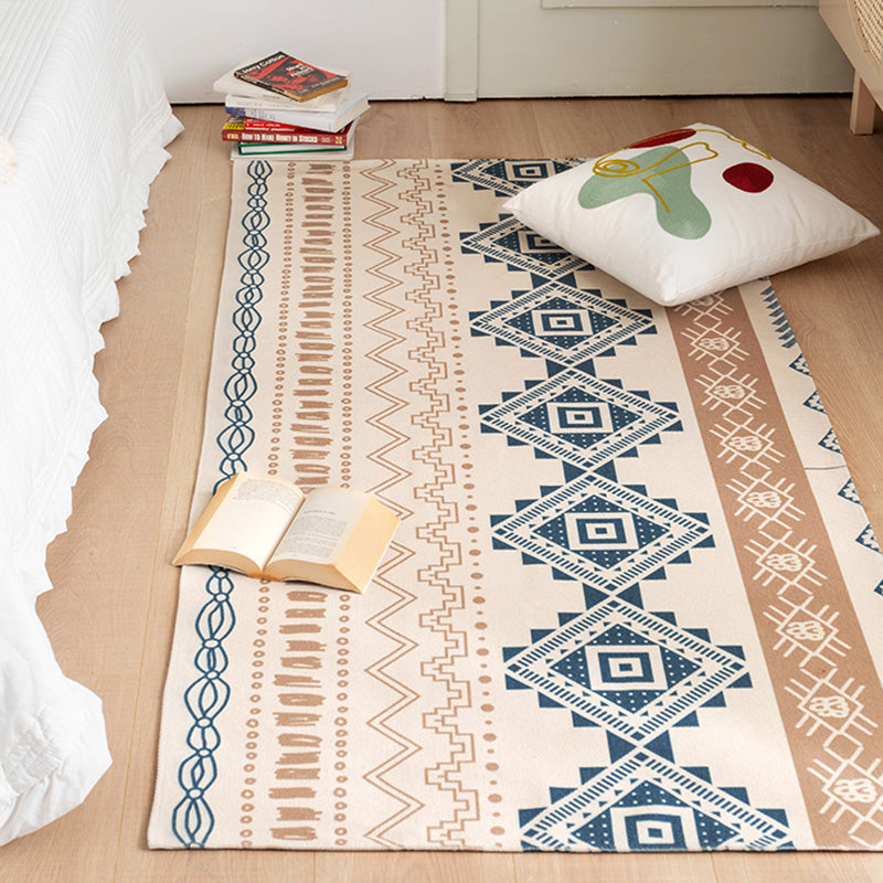Multi-Color Vintage Rug Cotton Blend Tribal Totem Indoor Rug Environmental Washable Area Rug for Home Decor