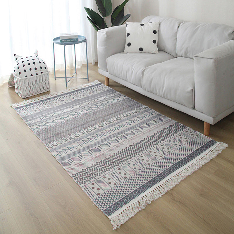 Western Living Room Rug Multi Color Geo Patterned Rug Cotton Blend Washable Hand-Woven Carpet with Tassel
