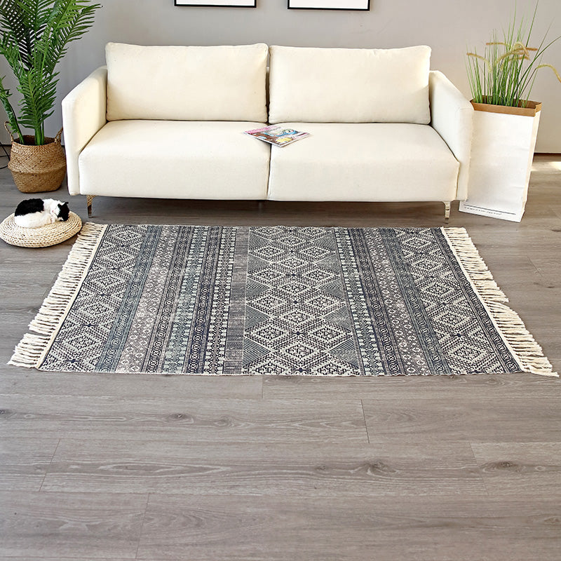 Vintage Tribal Patterned Rug Multi-Color Cotton Blend Carpet Machine Washable Environmental Area Rug with Tassel