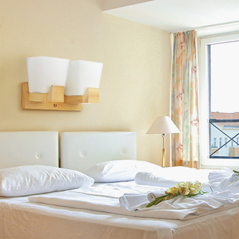 Einfachheit Trapezwand Wandleuchte hellweißes Glas Nachtwandmontage Beleuchtung mit Holzrückenplatte