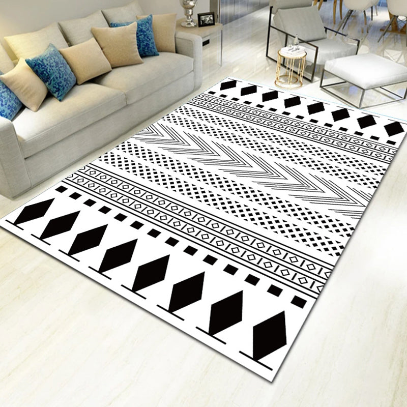 Contemporary Living Room Rug Multi-Colored Geo Patterned Carpet Synthetics Pet Friendly Machine Washable Rug