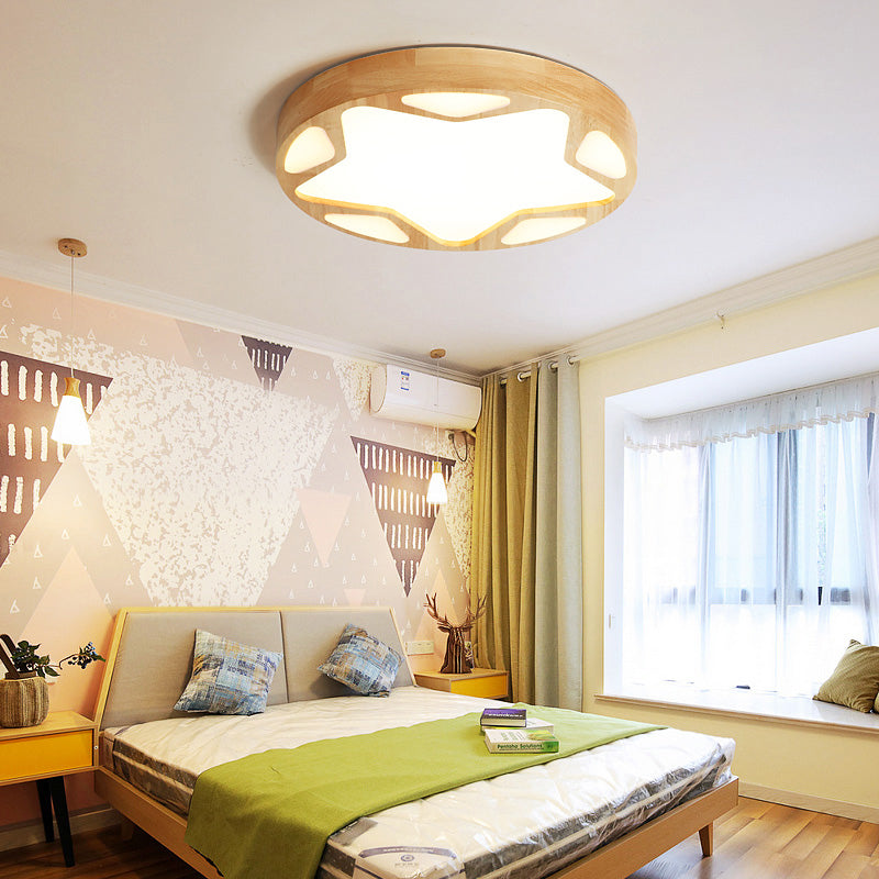 Contemporary Star Flush Ceiling Light Wood Kids Bedroom LED Flush Mount Lighting Fixture