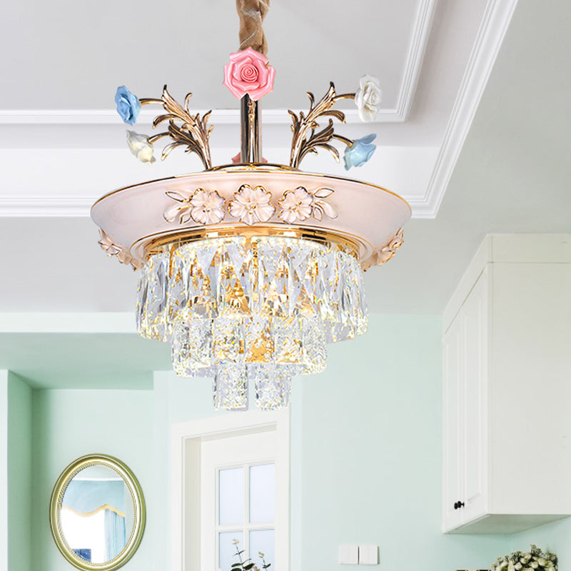 Lampadario a 3 livelli modernismo modernismo in cristallo/blu a led a LED sospeso con fiori in metallo, largo 12 "/14"