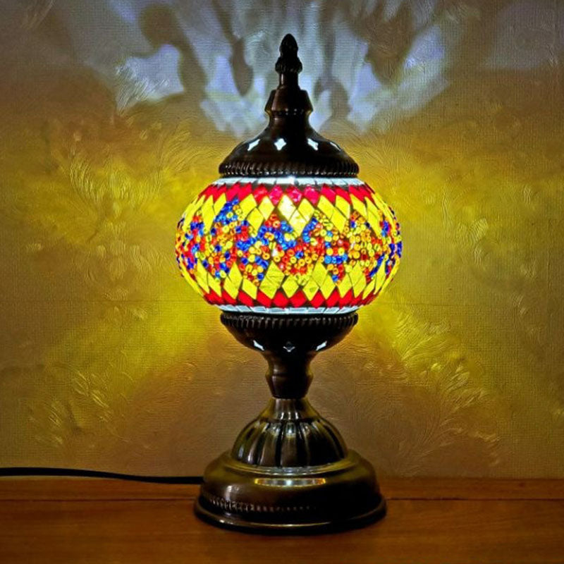 Turkish Oblate Nachttischlampe Single-Bulb-Glasschifftischleuchte für das Restaurant
