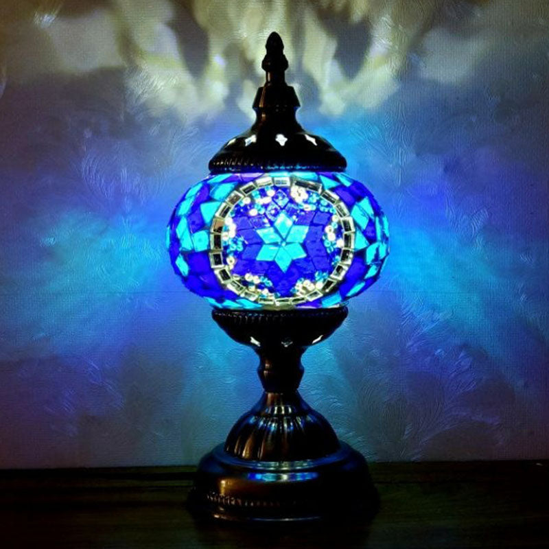 Turkish Oblate Nachttischlampe Single-Bulb-Glasschifftischleuchte für das Restaurant